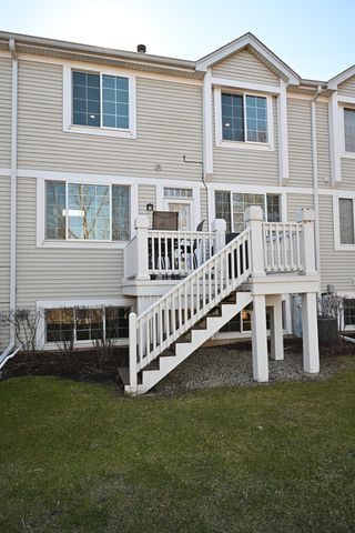 31504 Kline Circle, Warrenville, IL 60555