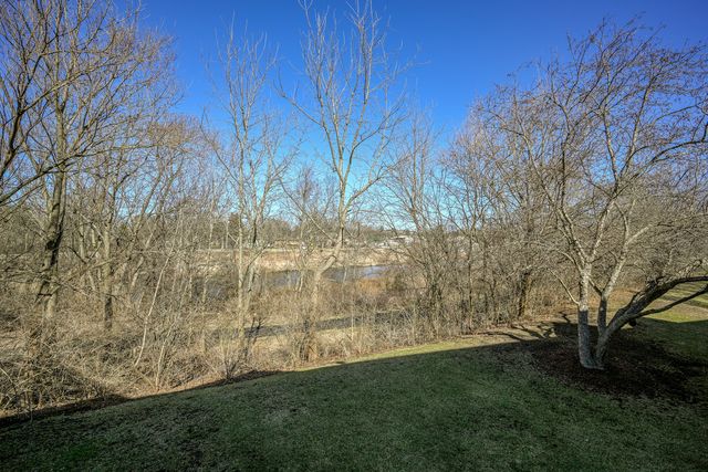 31504 Kline Circle, Warrenville, IL 60555