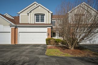 31504 Kline Circle, Warrenville, IL 60555