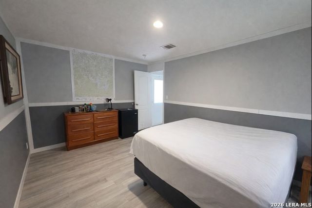 721 Tejas Trl, Bandera, TX 78003