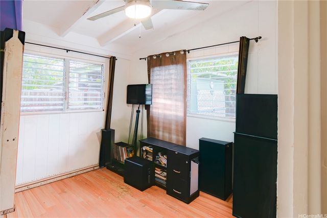951 Holoholo Street, Kailua, HI 96734