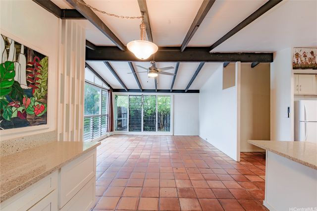 951 Holoholo Street, Kailua, HI 96734