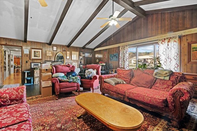 141 S Emerald Drive, Cohutta, GA 30710