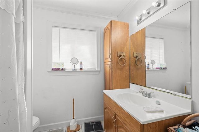 141 S Emerald Drive, Cohutta, GA 30710