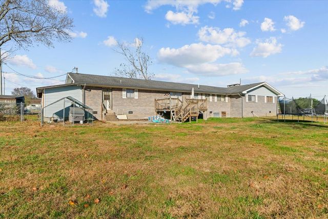 141 S Emerald Drive, Cohutta, GA 30710