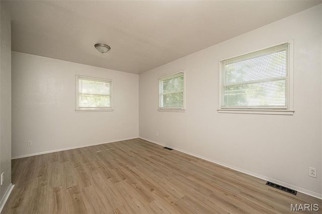 375 Cameron Road, St Louis, MO 63137