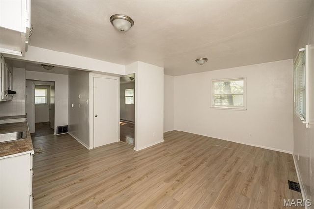 375 Cameron Road, St Louis, MO 63137