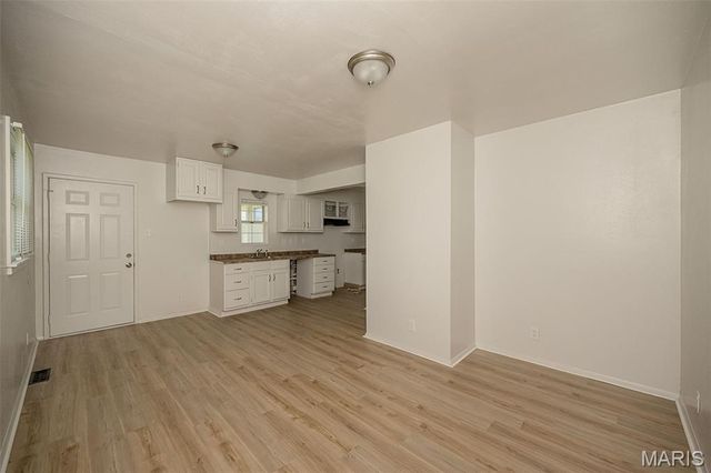 375 Cameron Road, St Louis, MO 63137