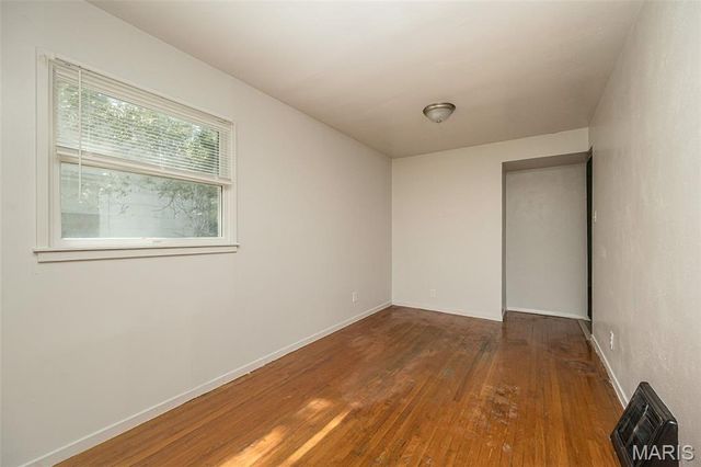 375 Cameron Road, St Louis, MO 63137