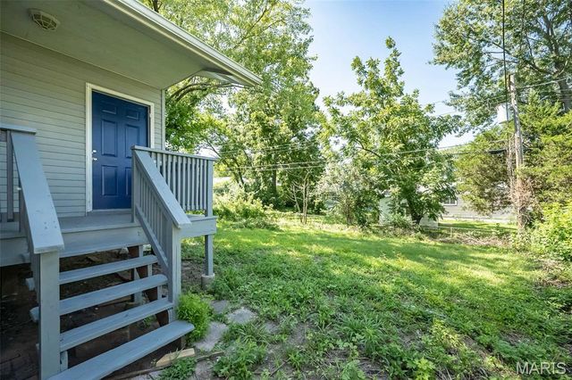 375 Cameron Road, St Louis, MO 63137