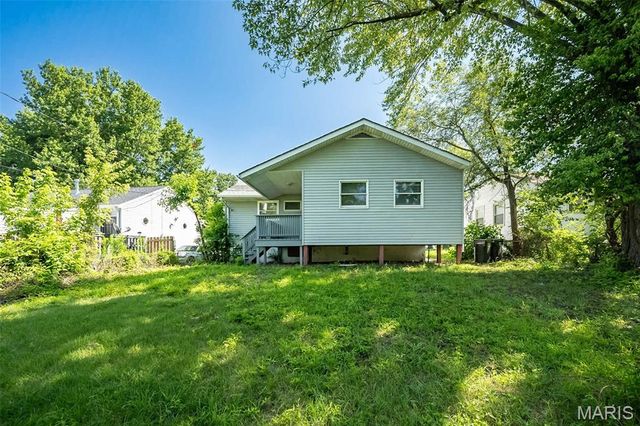 375 Cameron Road, St Louis, MO 63137