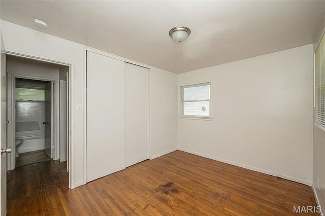 375 Cameron Road, St Louis, MO 63137