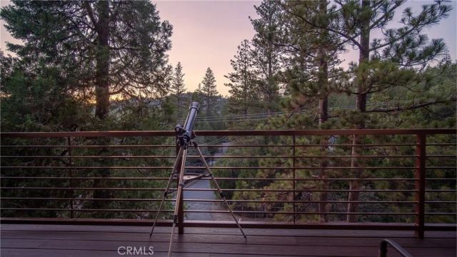 26947 Tunnel Drive, Lake Arrowhead, CA 92352