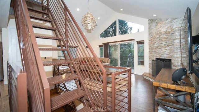 26947 Tunnel Drive, Lake Arrowhead, CA 92352