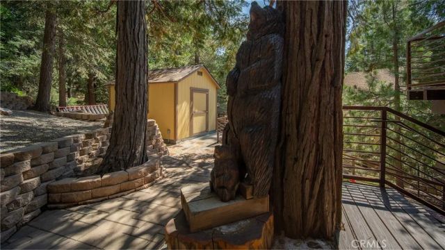 26947 Tunnel Drive, Lake Arrowhead, CA 92352