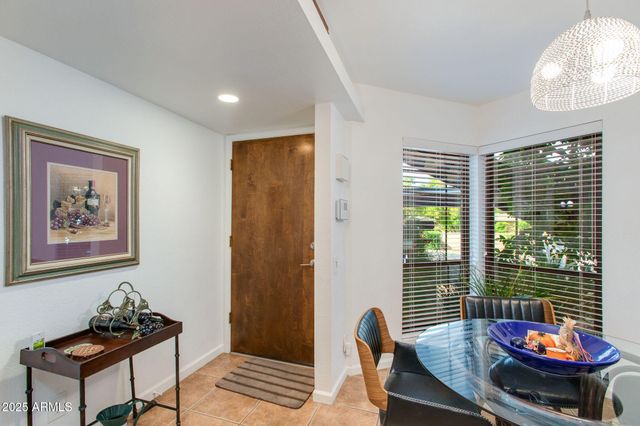 4327 N 28TH Street 103, Phoenix, AZ 85016