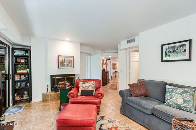 4327 N 28TH Street 103, Phoenix, AZ 85016