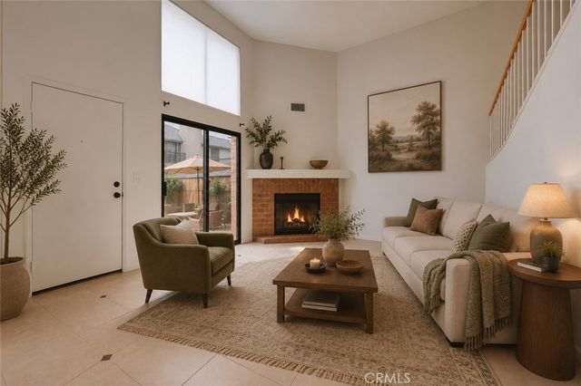 1927 Huntington H, Duarte, CA 91010