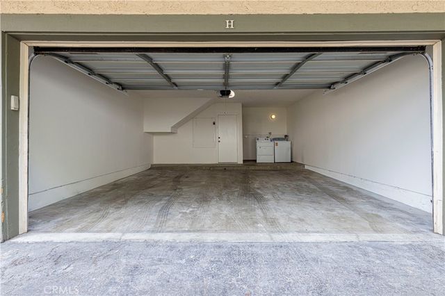 1927 Huntington H, Duarte, CA 91010
