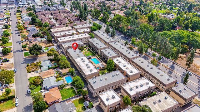1927 Huntington H, Duarte, CA 91010