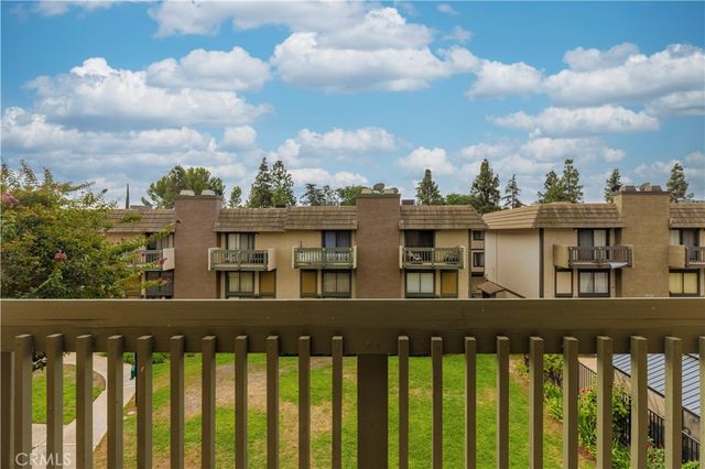 1927 Huntington H, Duarte, CA 91010