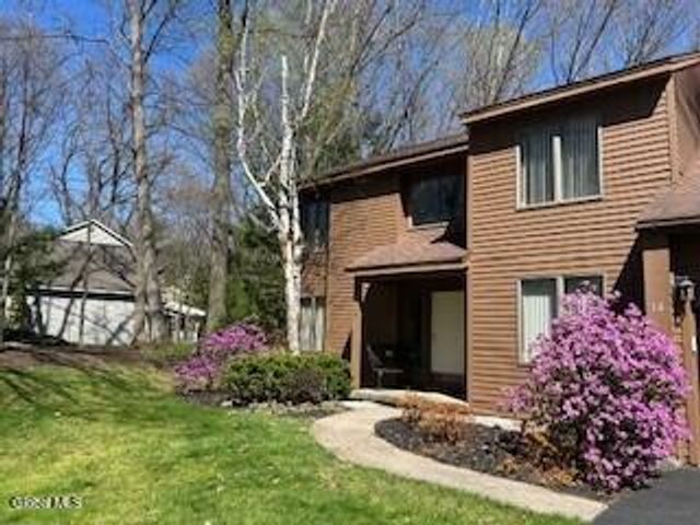 14 W Berkshire Drive, Clifton Park, NY 12065