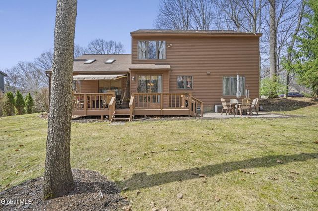 14 W Berkshire Drive, Clifton Park, NY 12065