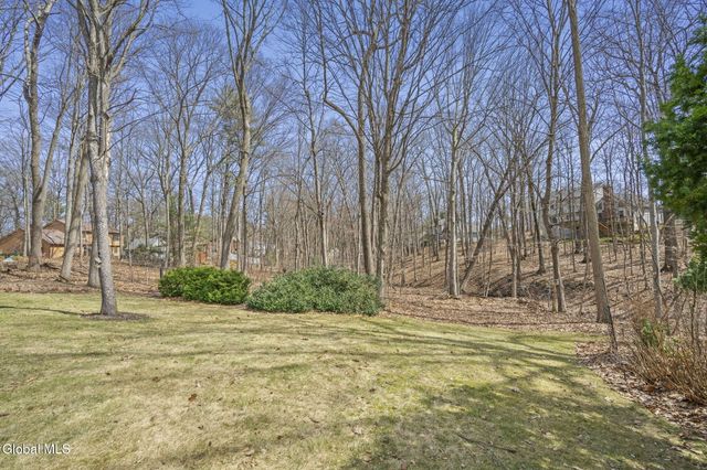 14 W Berkshire Drive, Clifton Park, NY 12065