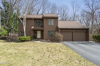 14 W Berkshire Drive, Clifton Park, NY 12065