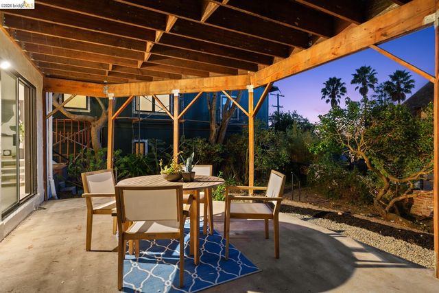 758 Spruce St, Berkeley, CA 94707