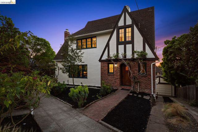 758 Spruce St, Berkeley, CA 94707