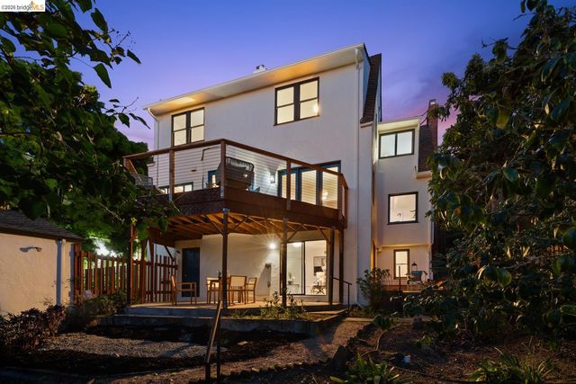 758 Spruce St, Berkeley, CA 94707