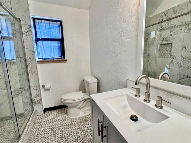 4609 NW 161st Street, Edmond, OK 73013