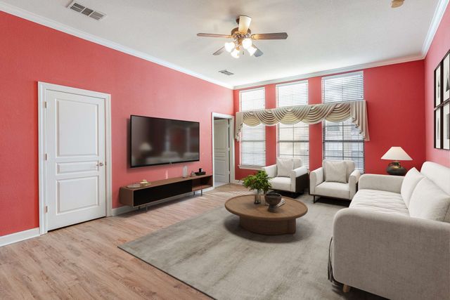 832 Beechcraft Avenue, Grand Prairie, TX 75051