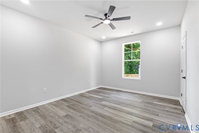 215 Mars St, Petersburg, VA 23803