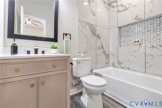 215 Mars St, Petersburg, VA 23803