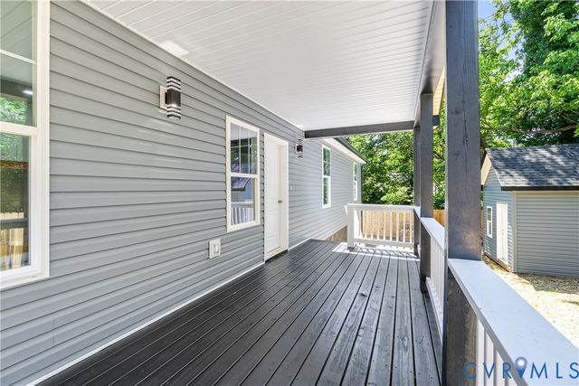 215 Mars St, Petersburg, VA 23803