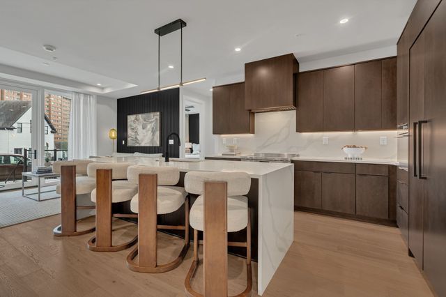 321 31st Ave N Apt 103, Nashville, TN 37203