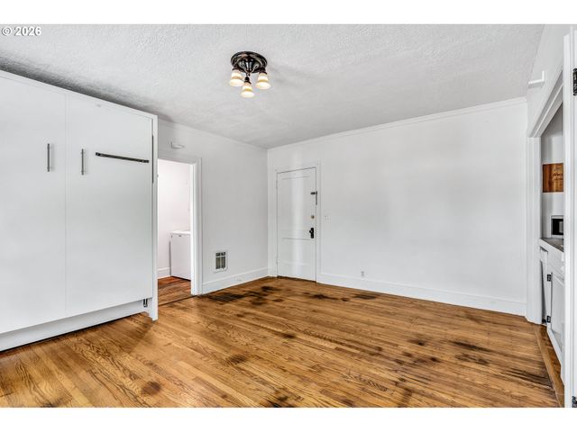 20 Nw 16TH Ave 208, Portland, OR 97209