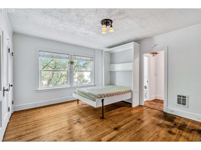 20 Nw 16TH Ave 208, Portland, OR 97209