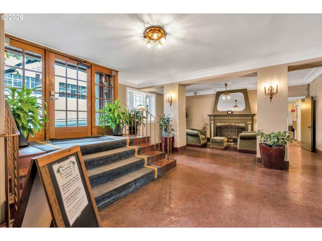 20 Nw 16TH Ave 208, Portland, OR 97209