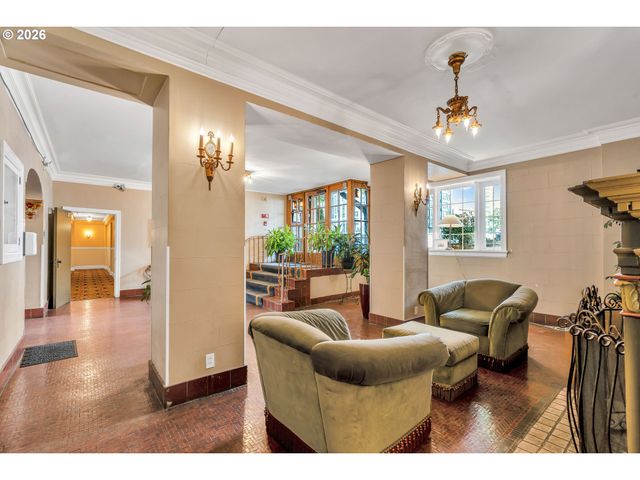 20 Nw 16TH Ave 208, Portland, OR 97209