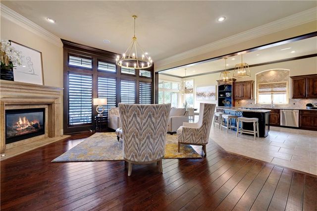 14105 Nicklaus Drive, Overland Park, KS 66223
