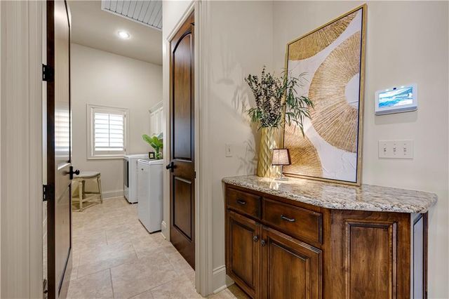 14105 Nicklaus Drive, Overland Park, KS 66223