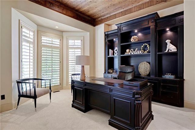14105 Nicklaus Drive, Overland Park, KS 66223