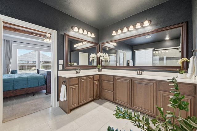 222 Lakewood Lane, Ponder, TX 76259