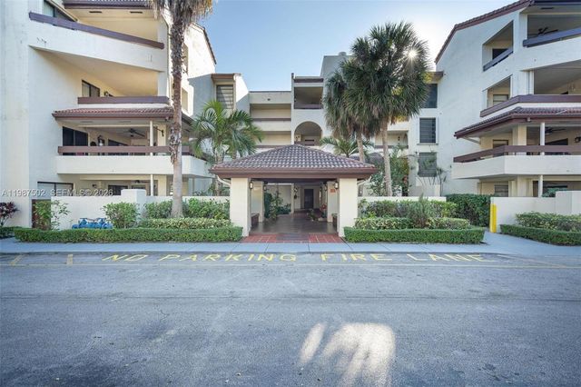 9040 SW 125th Avenue D408, Miami, FL 33186