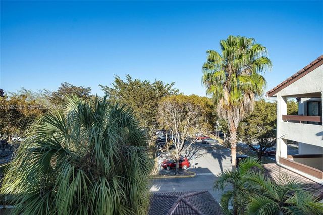 9040 SW 125th Avenue D408, Miami, FL 33186
