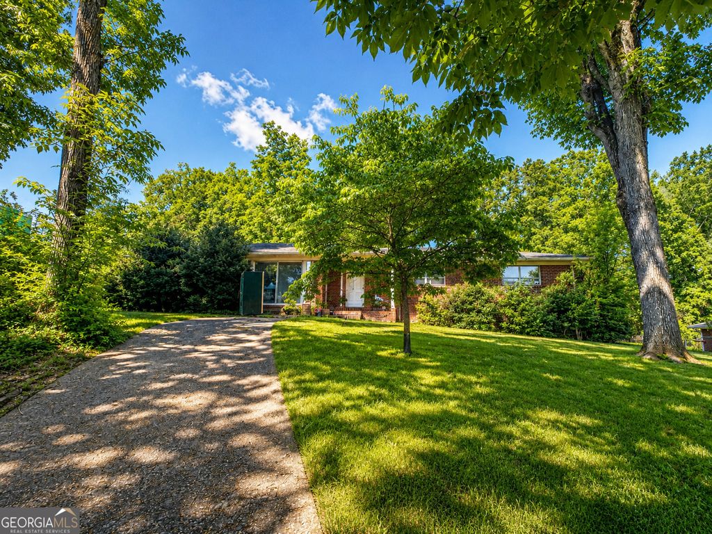 54 Cliffbrink Drive SE, Lindale, GA 30147
