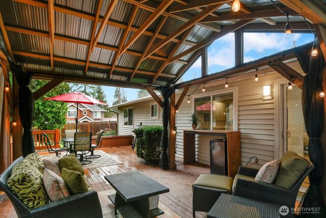 12419 NE 107th Place, Kirkland, WA 98033